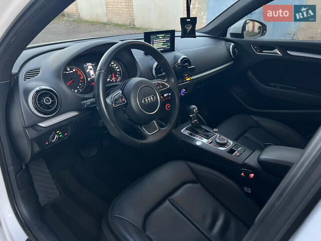 Белый Ауди А3, объемом двигателя 1.8 л и пробегом 126 тыс. км за 13800 $, фото 33 на Automoto.ua