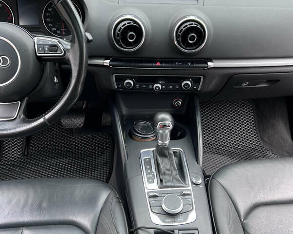Белый Ауди А3, объемом двигателя 1.8 л и пробегом 180 тыс. км за 10400 $, фото 14 на Automoto.ua