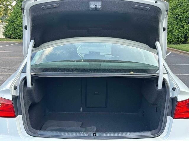 Белый Ауди А3, объемом двигателя 1.8 л и пробегом 132 тыс. км за 7000 $, фото 19 на Automoto.ua