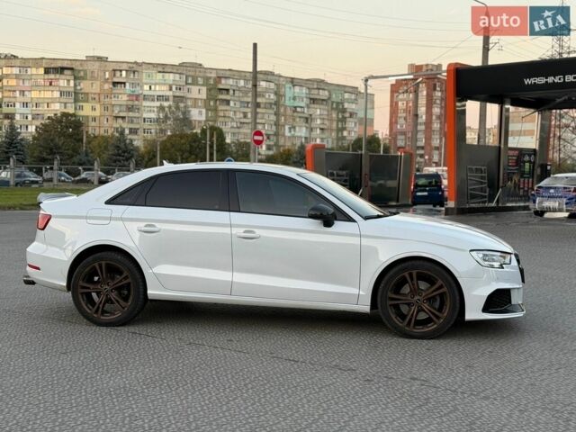Білий Ауді А3, об'ємом двигуна 1.8 л та пробігом 170 тис. км за 14500 $, фото 4 на Automoto.ua