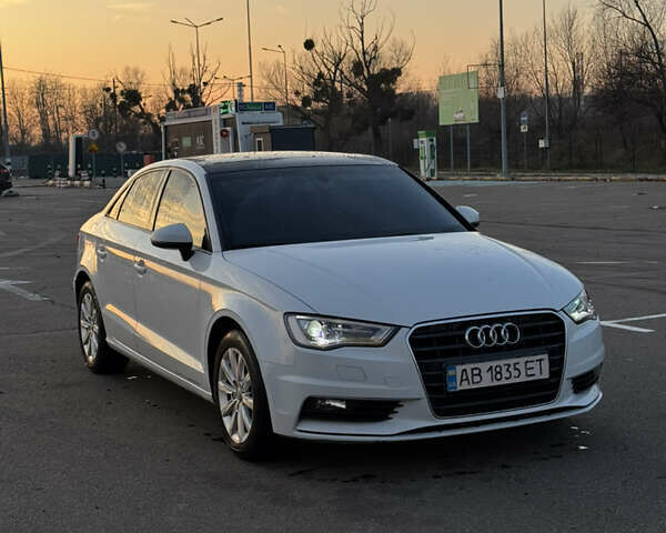 Белый Ауди А3, объемом двигателя 1.6 л и пробегом 245 тыс. км за 13500 $, фото 4 на Automoto.ua