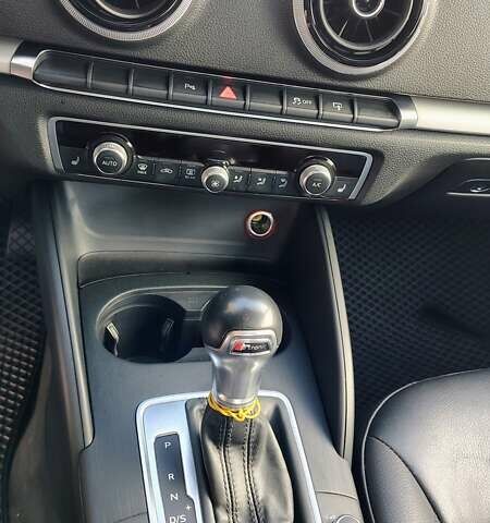 Білий Ауді А3, об'ємом двигуна 1.8 л та пробігом 201 тис. км за 12700 $, фото 15 на Automoto.ua