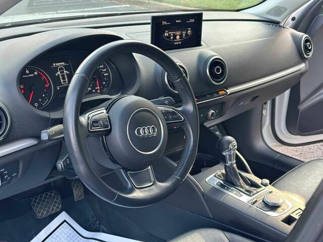 Белый Ауди А3, объемом двигателя 1.8 л и пробегом 132 тыс. км за 7000 $, фото 10 на Automoto.ua