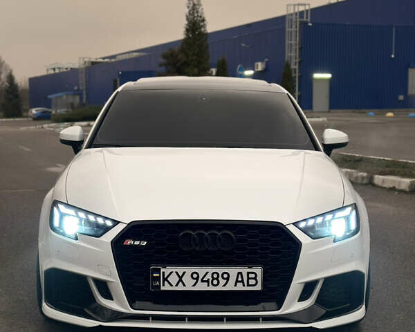 Белый Ауди А3, объемом двигателя 1.8 л и пробегом 226 тыс. км за 13699 $, фото 3 на Automoto.ua