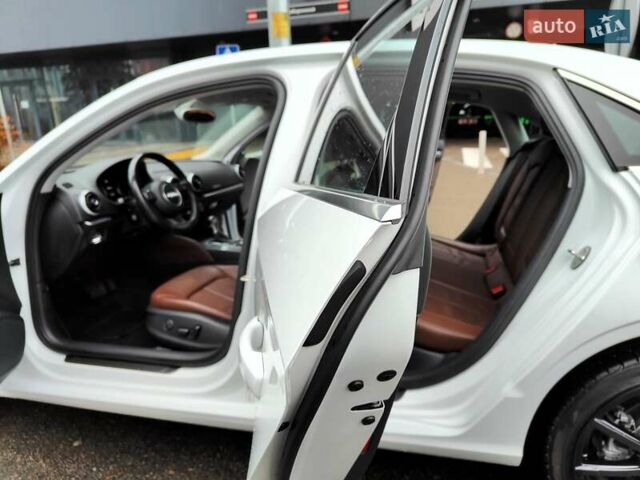 Белый Ауди А3, объемом двигателя 2 л и пробегом 192 тыс. км за 12990 $, фото 6 на Automoto.ua