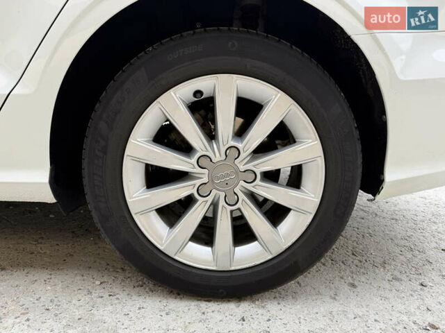 Білий Ауді А3, об'ємом двигуна 1.6 л та пробігом 80 тис. км за 15000 $, фото 8 на Automoto.ua