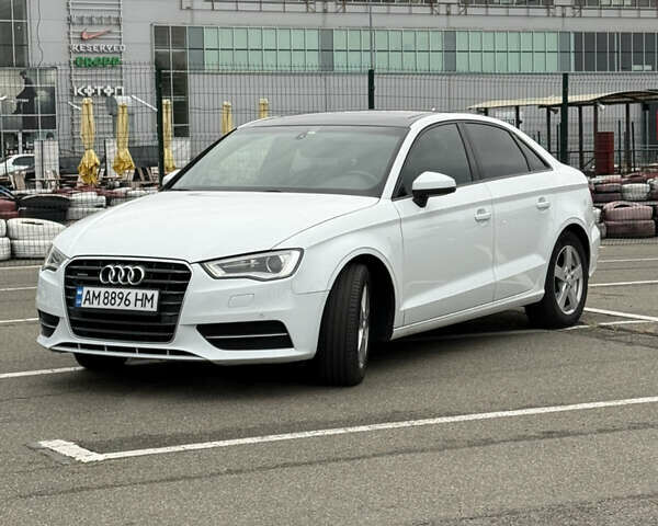 Белый Ауди А3, объемом двигателя 2 л и пробегом 178 тыс. км за 15555 $, фото 1 на Automoto.ua