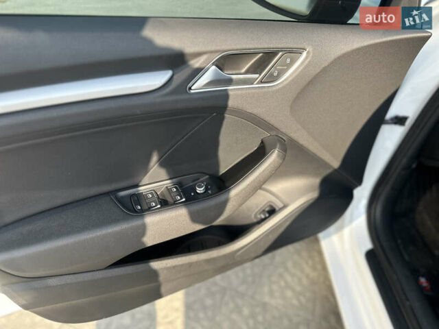 Белый Ауди А3, объемом двигателя 2 л и пробегом 127 тыс. км за 15200 $, фото 8 на Automoto.ua