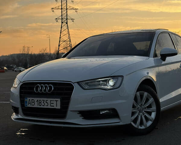 Белый Ауди А3, объемом двигателя 1.6 л и пробегом 245 тыс. км за 13500 $, фото 5 на Automoto.ua