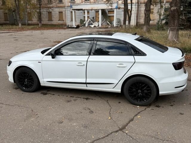 Білий Ауді А3, об'ємом двигуна 1.6 л та пробігом 120 тис. км за 15500 $, фото 6 на Automoto.ua