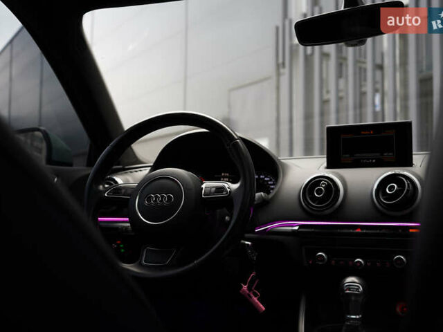 Білий Ауді А3, об'ємом двигуна 1.8 л та пробігом 89 тис. км за 16900 $, фото 9 на Automoto.ua
