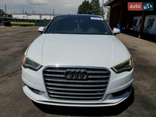 Білий Ауді А3, об'ємом двигуна 2 л та пробігом 149 тис. км за 2800 $, фото 4 на Automoto.ua