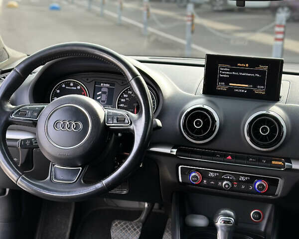 Білий Ауді А3, об'ємом двигуна 1.8 л та пробігом 226 тис. км за 13900 $, фото 14 на Automoto.ua