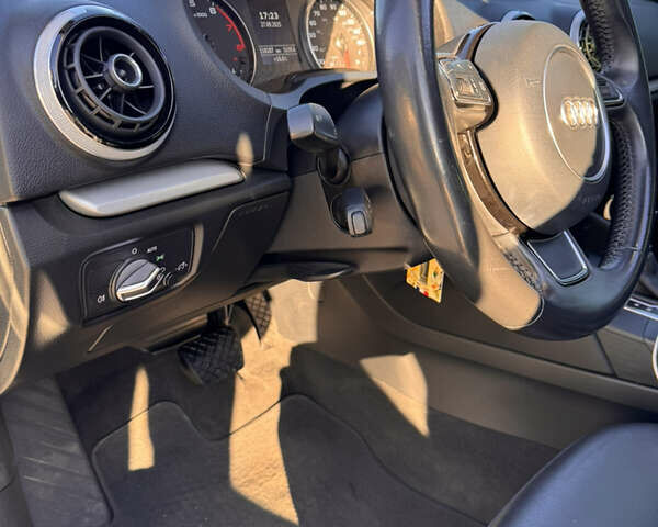 Белый Ауди А3, объемом двигателя 1.8 л и пробегом 118 тыс. км за 12300 $, фото 12 на Automoto.ua