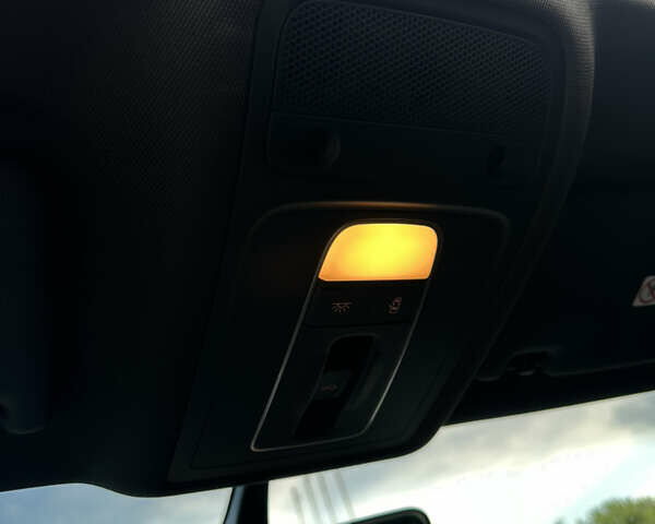 Белый Ауди А3, объемом двигателя 1.8 л и пробегом 96 тыс. км за 15600 $, фото 10 на Automoto.ua