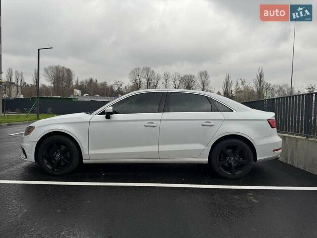 Белый Ауди А3, объемом двигателя 2 л и пробегом 195 тыс. км за 14300 $, фото 4 на Automoto.ua