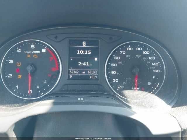 Белый Ауди А3, объемом двигателя 1.8 л и пробегом 53 тыс. км за 2200 $, фото 6 на Automoto.ua