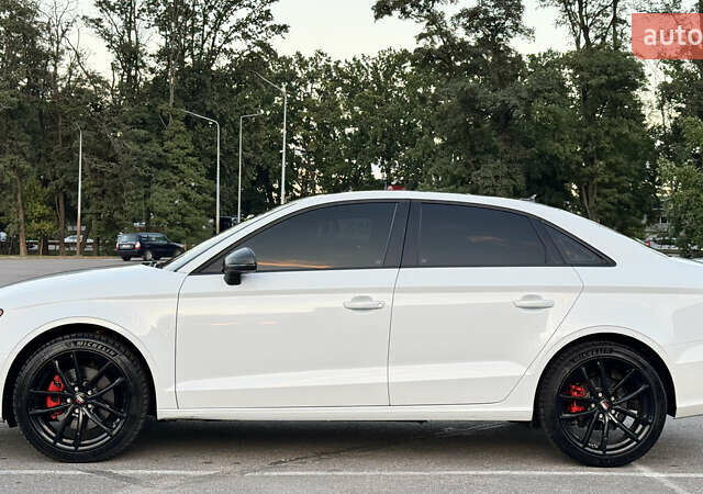 Белый Ауди А3, объемом двигателя 2 л и пробегом 226 тыс. км за 12600 $, фото 3 на Automoto.ua
