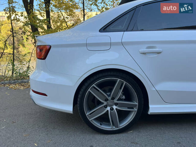 Белый Ауди А3, объемом двигателя 1.8 л и пробегом 126 тыс. км за 13800 $, фото 17 на Automoto.ua