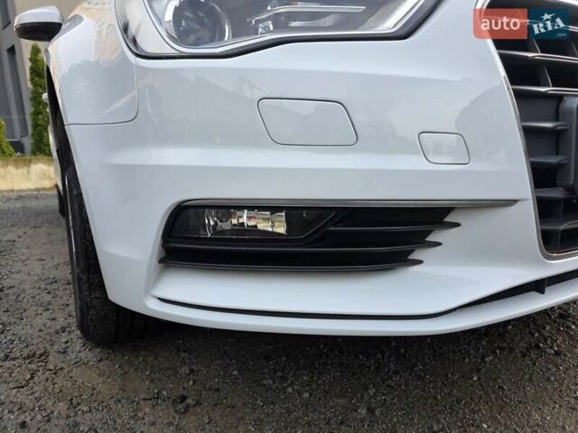 Белый Ауди А3, объемом двигателя 1.6 л и пробегом 53 тыс. км за 20500 $, фото 31 на Automoto.ua