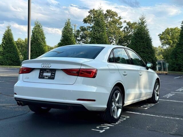 Белый Ауди А3, объемом двигателя 1.8 л и пробегом 132 тыс. км за 7000 $, фото 7 на Automoto.ua