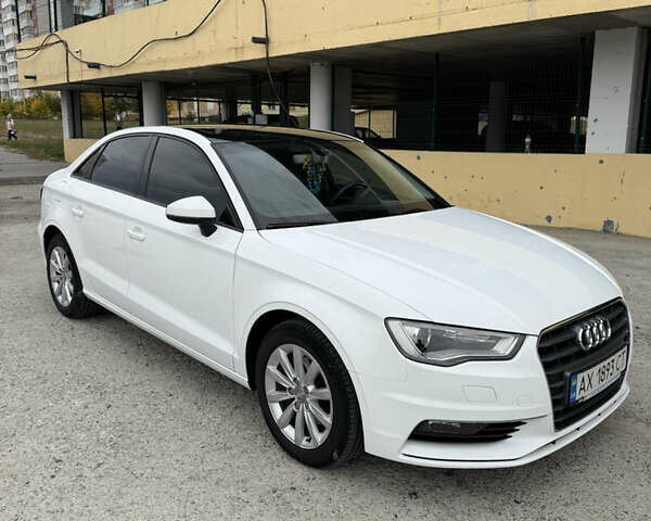 Білий Ауді А3, об'ємом двигуна 1.6 л та пробігом 80 тис. км за 15000 $, фото 1 на Automoto.ua