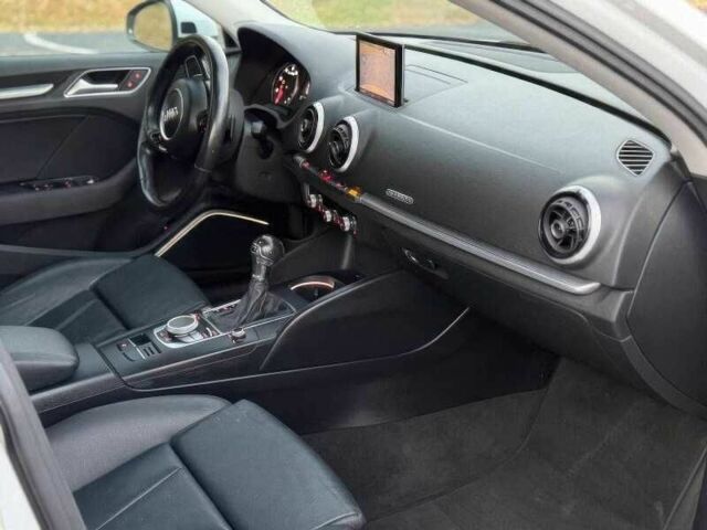 Білий Ауді А3, об'ємом двигуна 2 л та пробігом 99 тис. км за 2500 $, фото 12 на Automoto.ua