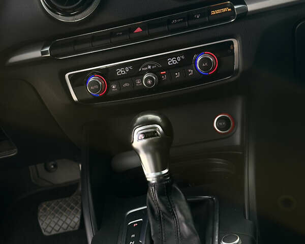 Белый Ауди А3, объемом двигателя 1.8 л и пробегом 226 тыс. км за 13699 $, фото 28 на Automoto.ua