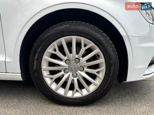 Белый Ауди А3, объемом двигателя 2 л и пробегом 216 тыс. км за 13500 $, фото 5 на Automoto.ua