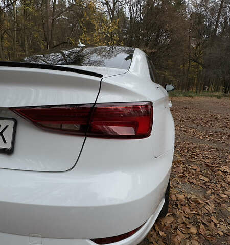 Білий Ауді А3, об'ємом двигуна 1.98 л та пробігом 148 тис. км за 16000 $, фото 46 на Automoto.ua