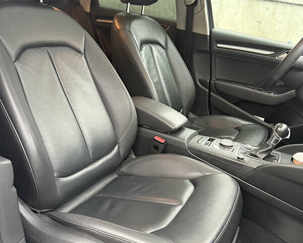 Белый Ауди А3, объемом двигателя 1.97 л и пробегом 130 тыс. км за 16500 $, фото 20 на Automoto.ua