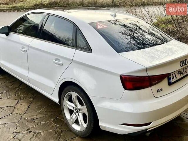 Білий Ауді А3, об'ємом двигуна 1.98 л та пробігом 116 тис. км за 18500 $, фото 3 на Automoto.ua