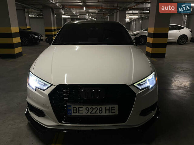 Ауди А3 2016 в Николаеве на Automoto.ua Белый Ауди А3, объемом двигателя 1.98 л и пробегом 161 тыс. км за 15900 $, фото 2 на Automoto.ua