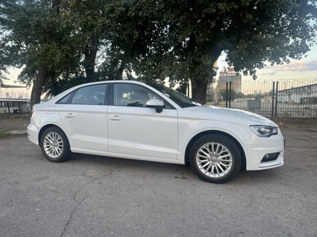 Белый Ауди А3, объемом двигателя 2 л и пробегом 54 тыс. км за 20500 $, фото 8 на Automoto.ua