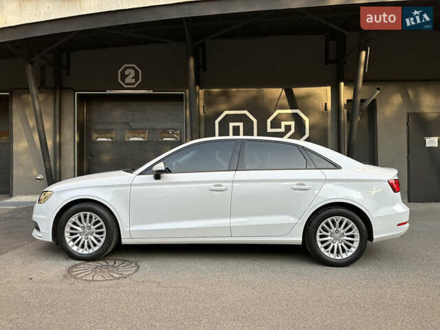 Белый Ауди А3, объемом двигателя 1.97 л и пробегом 142 тыс. км за 17800 $, фото 4 на Automoto.ua