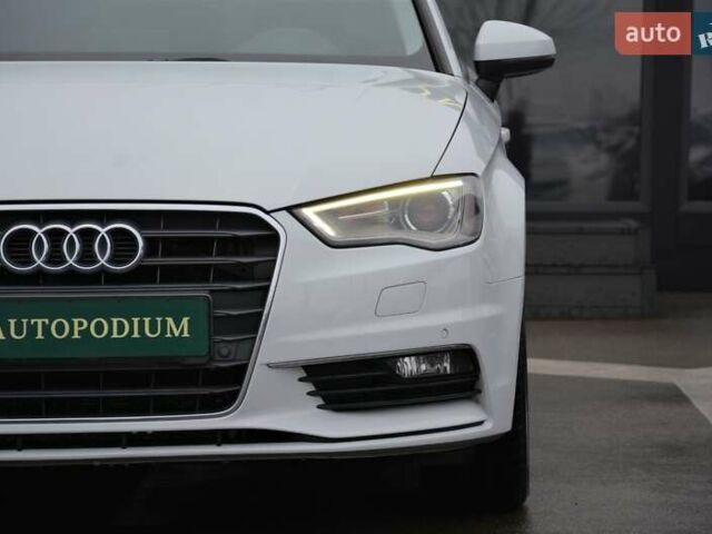 Белый Ауди А3, объемом двигателя 1.97 л и пробегом 112 тыс. км за 19500 $, фото 4 на Automoto.ua