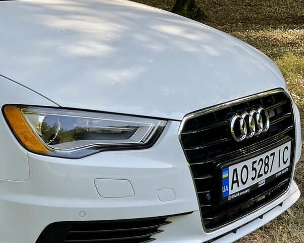 Белый Ауди А3, объемом двигателя 1.8 л и пробегом 190 тыс. км за 13300 $, фото 10 на Automoto.ua