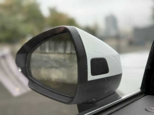 Ауди А3 2016 в Киеве на Automoto.ua Белый Ауди А3, объемом двигателя 1.8 л и пробегом 156 тыс. км за 13000 $, фото 11 на Automoto.ua