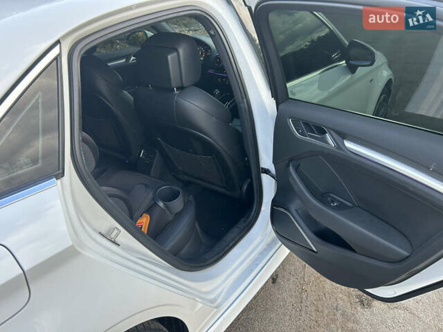 Белый Ауди А3, объемом двигателя 1.98 л и пробегом 211 тыс. км за 19000 $, фото 23 на Automoto.ua