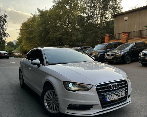 Белый Ауди А3, объемом двигателя 1.97 л и пробегом 142 тыс. км за 17800 $, фото 15 на Automoto.ua