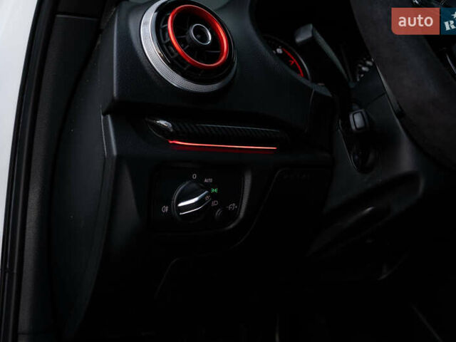 Белый Ауди А3, объемом двигателя 1.98 л и пробегом 167 тыс. км за 19000 $, фото 27 на Automoto.ua