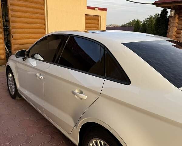Белый Ауди А3, объемом двигателя 2 л и пробегом 65 тыс. км за 23500 $, фото 12 на Automoto.ua