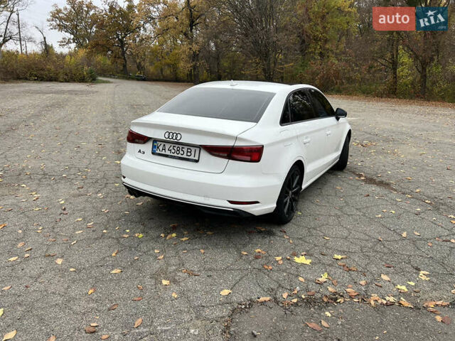 Ауди А3 2016 в Корсунь-Шевченковском на Automoto.ua Белый Ауди А3, объемом двигателя 1.98 л и пробегом 149 тыс. км за 15000 $, фото 2 на Automoto.ua