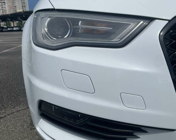 Білий Ауді А3, об'ємом двигуна 1.97 л та пробігом 63 тис. км за 20200 $, фото 13 на Automoto.ua