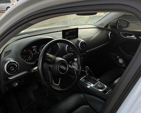 Білий Ауді А3, об'ємом двигуна 1.97 л та пробігом 93 тис. км за 19700 $, фото 6 на Automoto.ua