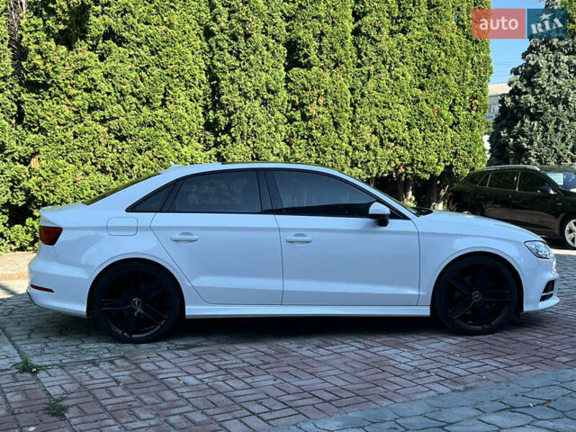 Белый Ауди А3, объемом двигателя 1.8 л и пробегом 123 тыс. км за 15300 $, фото 9 на Automoto.ua