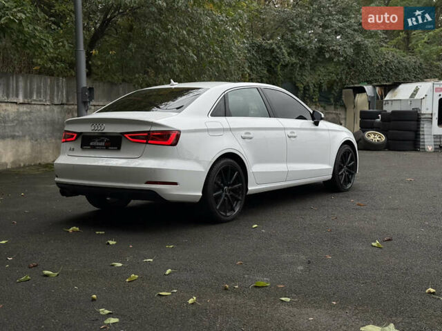 Білий Ауді А3, об'ємом двигуна 1.8 л та пробігом 156 тис. км за 13000 $, фото 3 на Automoto.ua