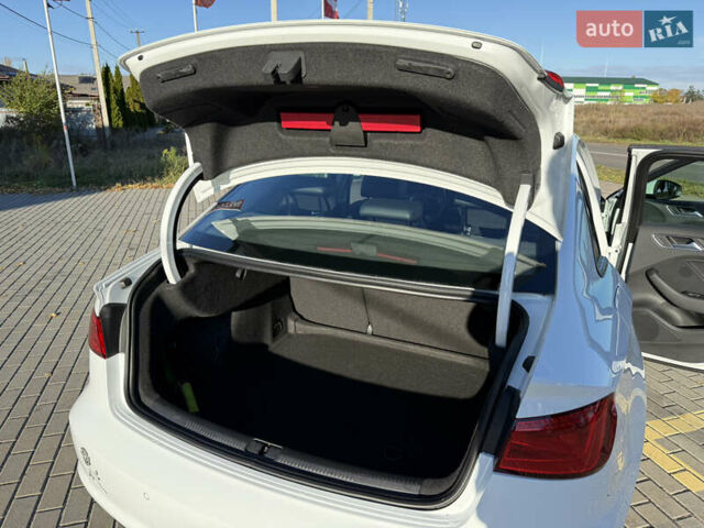 Белый Ауди А3, объемом двигателя 1.97 л и пробегом 107 тыс. км за 18500 $, фото 26 на Automoto.ua