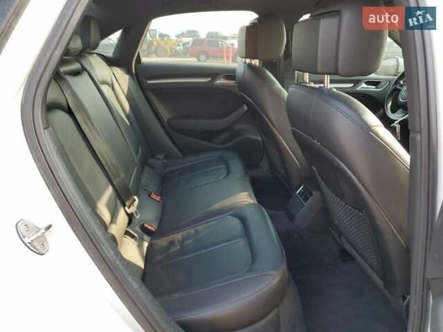 Белый Ауди А3, объемом двигателя 2 л и пробегом 80 тыс. км за 2300 $, фото 8 на Automoto.ua