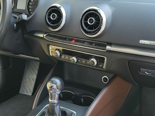 Белый Ауди А3, объемом двигателя 2 л и пробегом 130 тыс. км за 13999 $, фото 5 на Automoto.ua